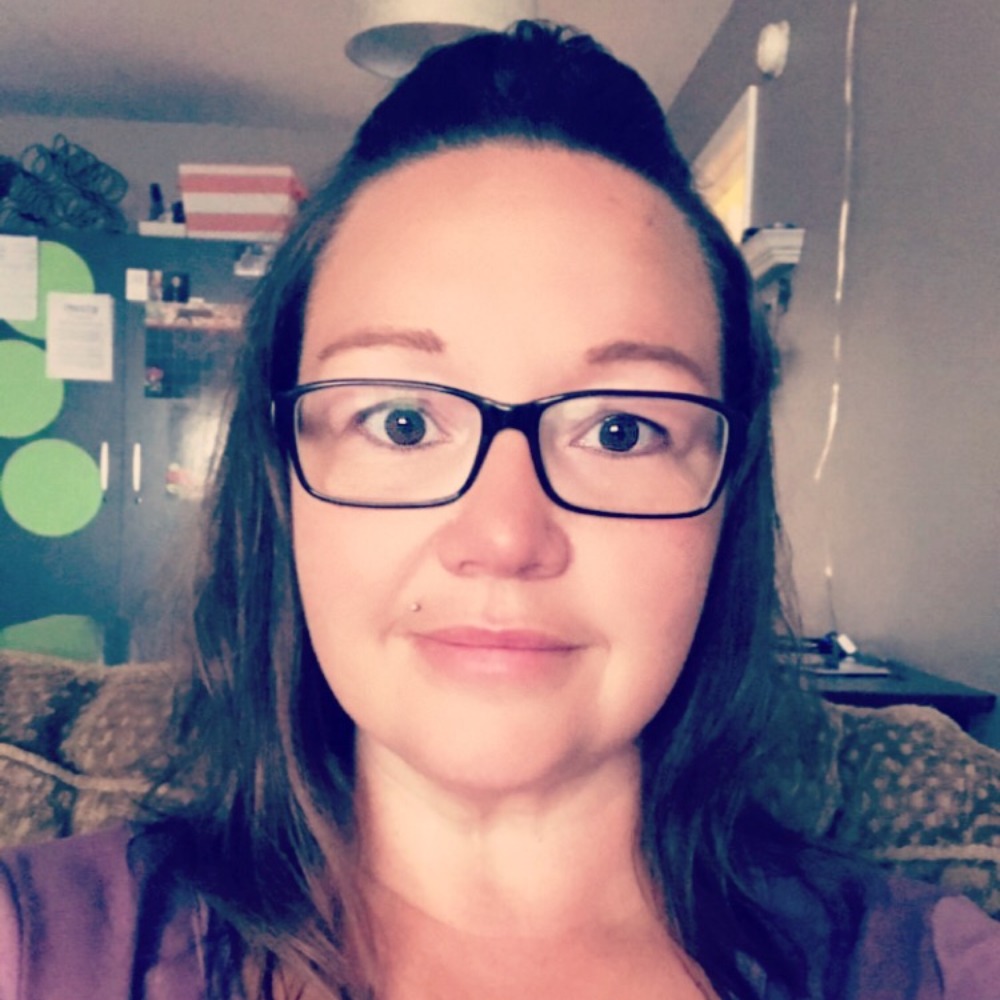 Meet your Posher, Tonya